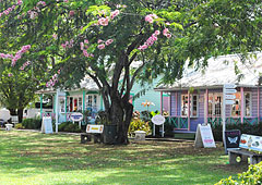 Chattel Village
